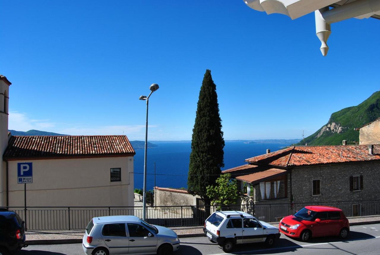 Appartamenti San Pietro - Hotel Gallo Tignale Exterior photo